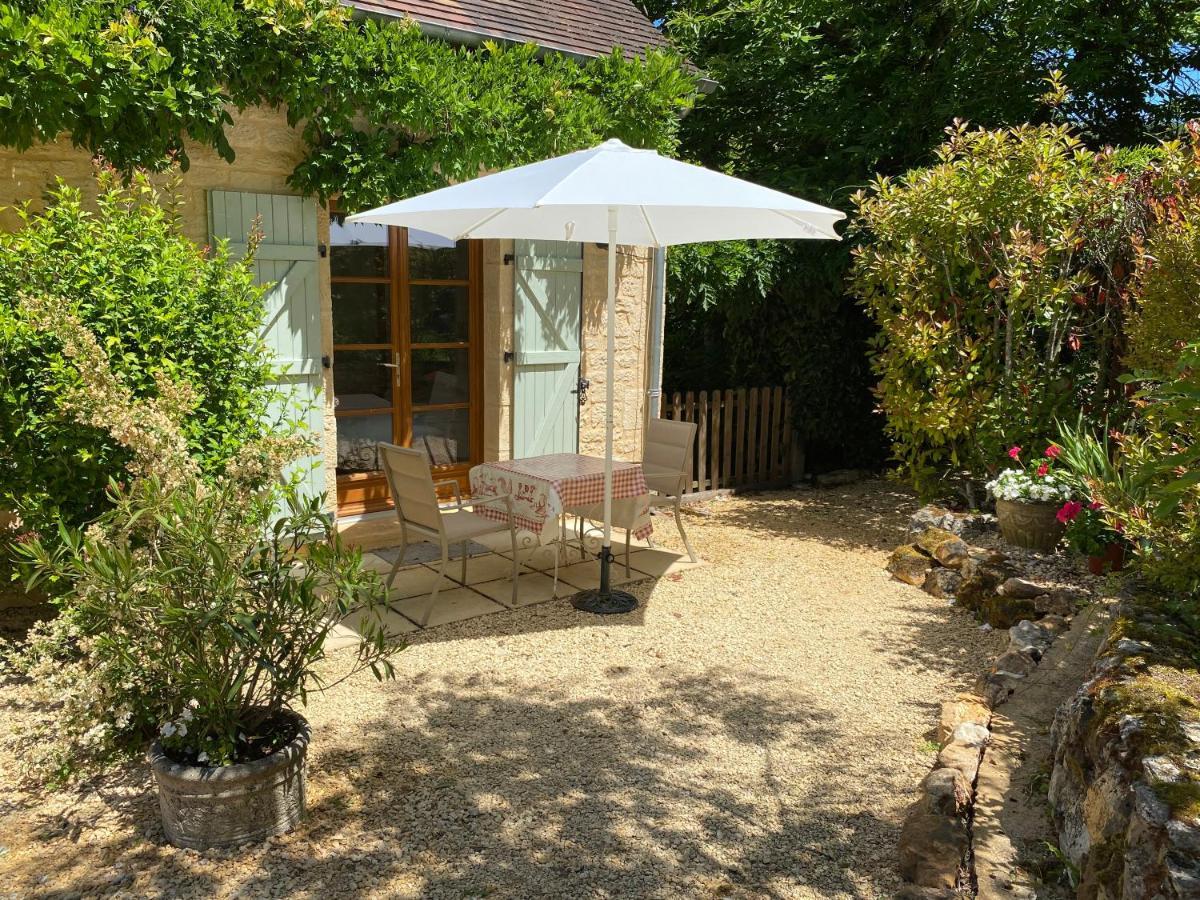 Les Jonquilles Bed & Breakfast ดอมม์ ภายนอก รูปภาพ