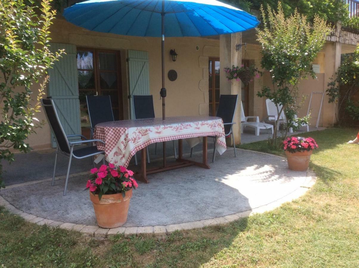 Les Jonquilles Bed & Breakfast ดอมม์ ภายนอก รูปภาพ