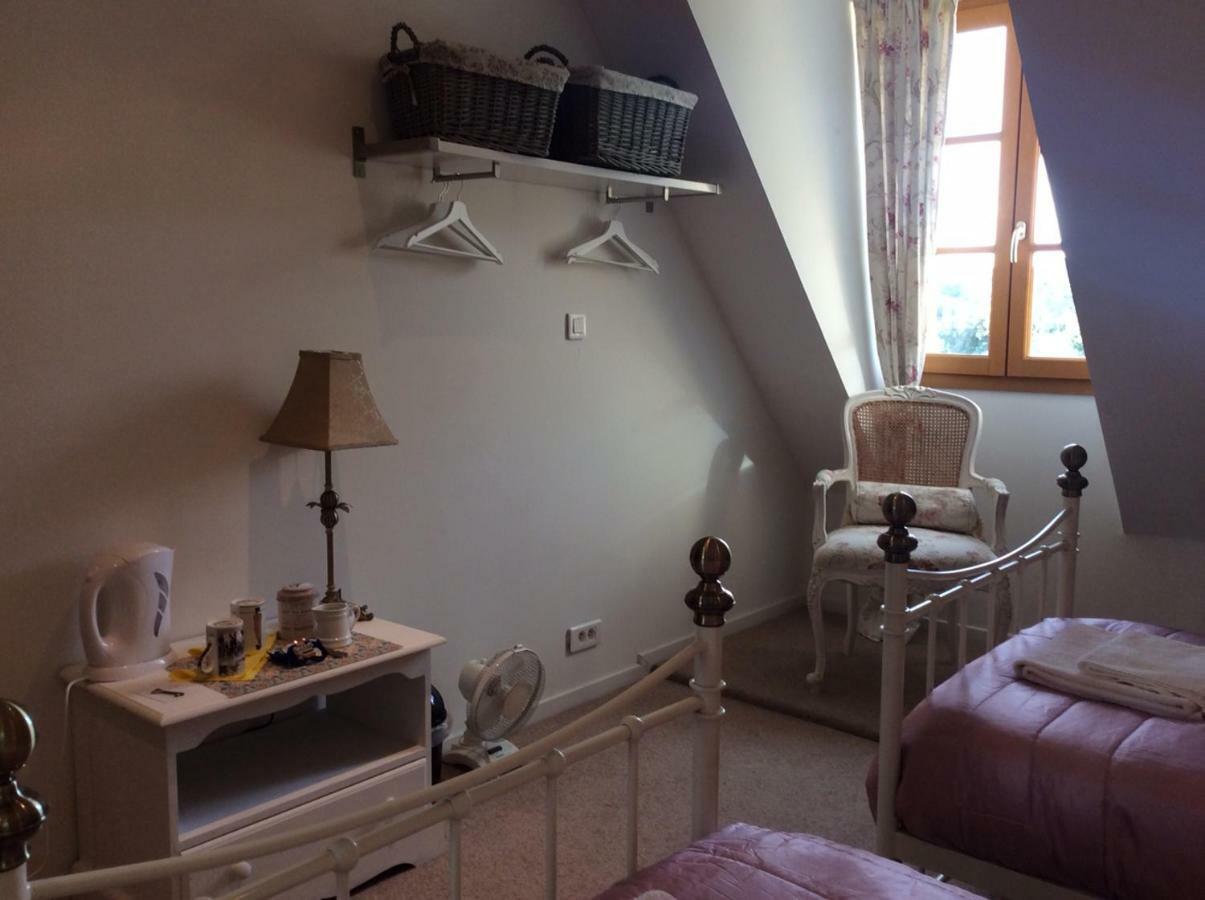 Les Jonquilles Bed & Breakfast ดอมม์ ภายนอก รูปภาพ